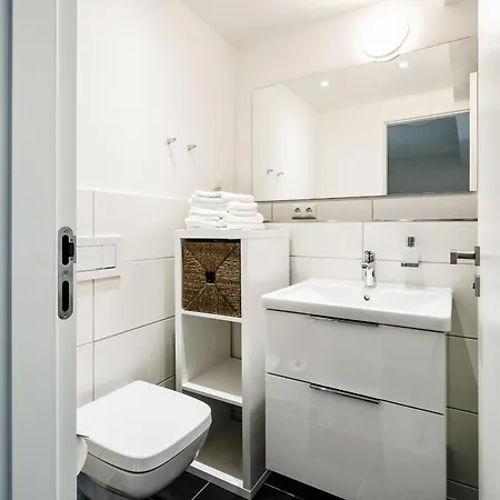 Apartment Prora - Mit Terrasse, Meerblick Und Waschmaschine - Hygge